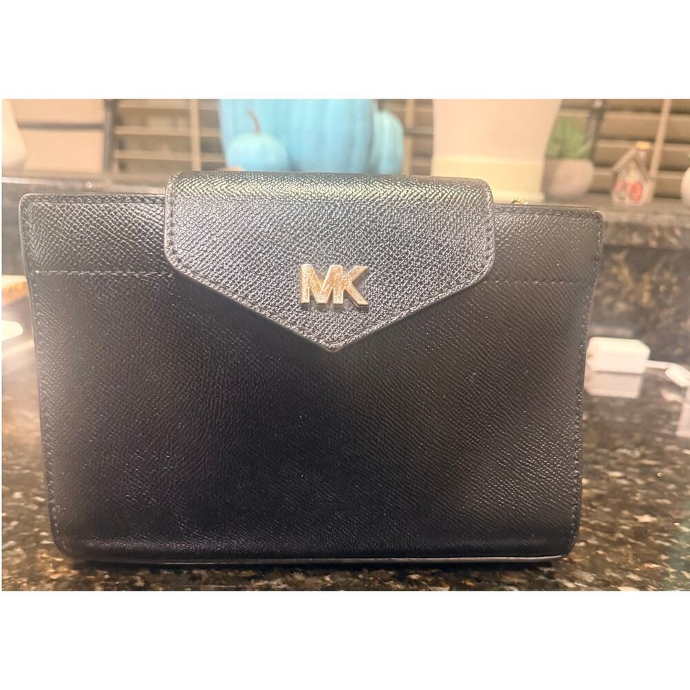 Michael Kors MK Black Leather Crossbody Wallet Clutch Gold Chain Strap